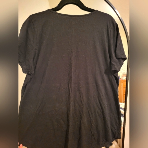 NWOT Black Disney x Torrid Cruella De Vil Strappy T Shirt - Picture 6 of 6